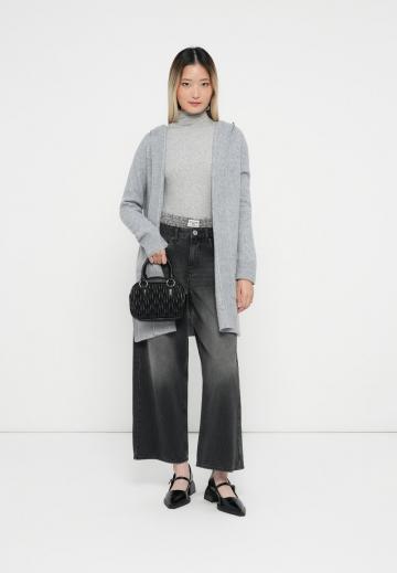 Длинный кардиган