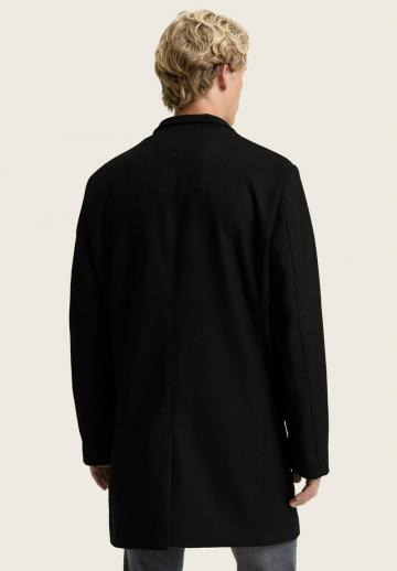 Короткое пальто