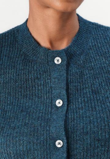 Джинсовая жилетка