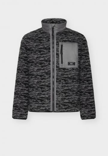 Флисовая куртка