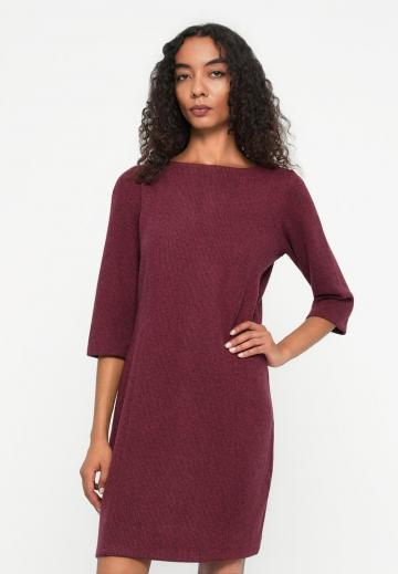 Вязаное платье