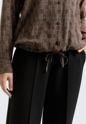 Атласная блузка