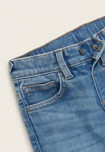 Джинсы