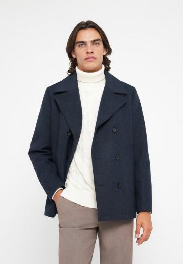 Шерстяное пальто