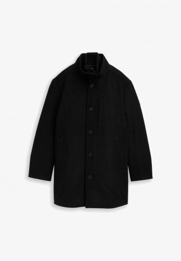 Короткое пальто