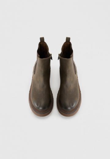 Ботинки челси