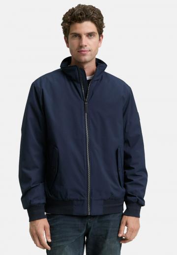 Куртка бомбер