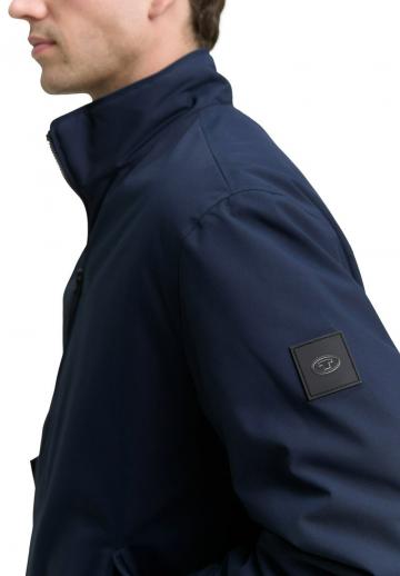 Куртка бомбер