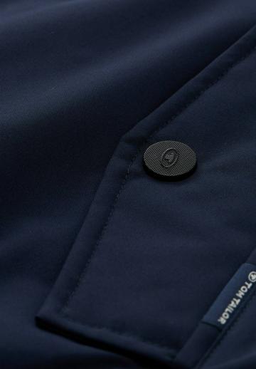 Куртка бомбер