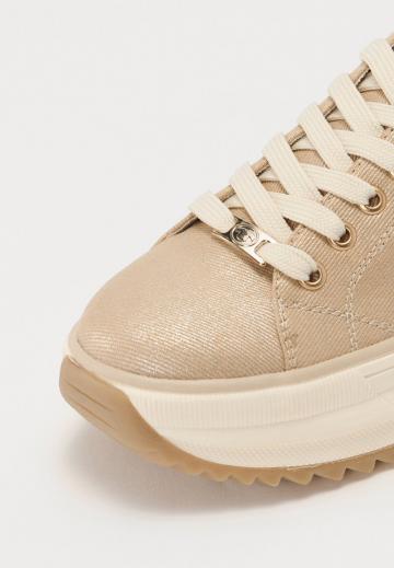 Гандбольные кроссовки