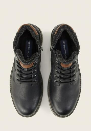 Зимние ботинки