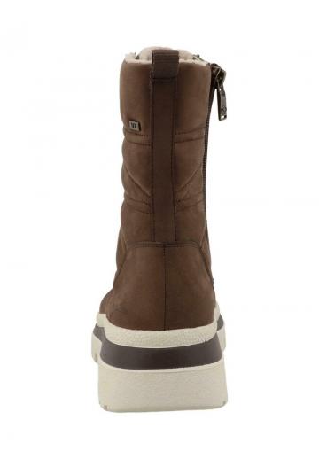 Сапожки на танкетке