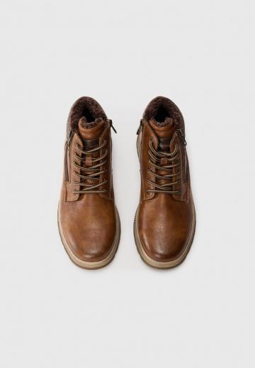 Зимние ботинки