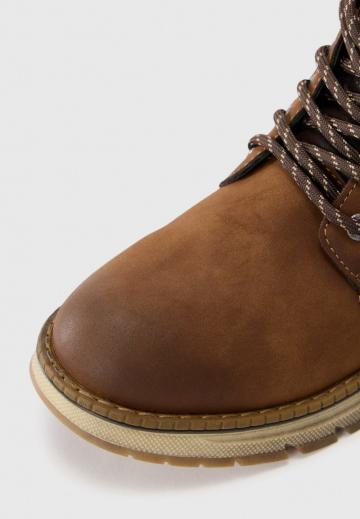 Зимние ботинки