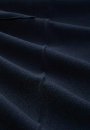 Брюки с накладными карманами