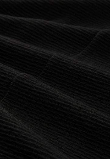 Вязаное платье