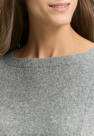 Вязаное платье