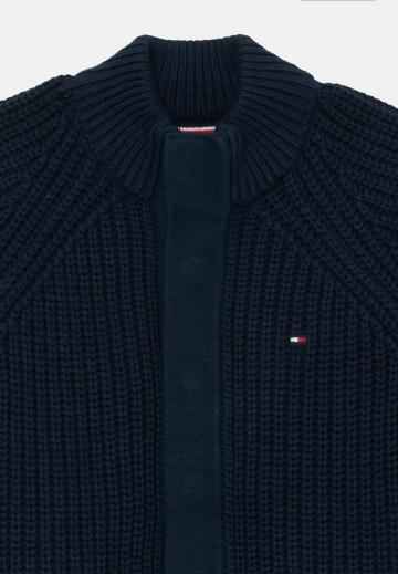 Вязаная кофта