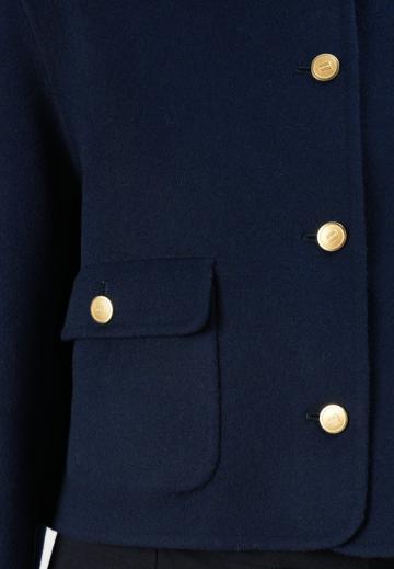 Короткая куртка