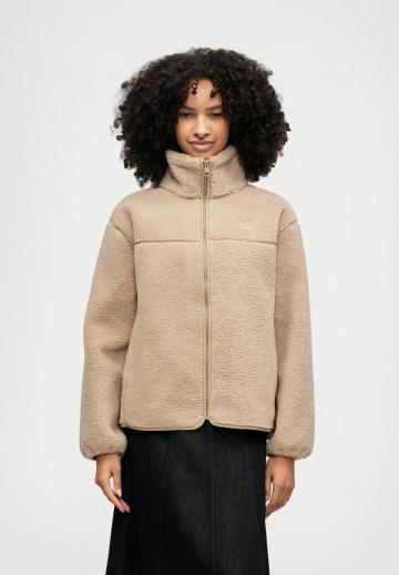 Флисовая куртка