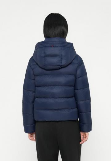 Зимняя куртка