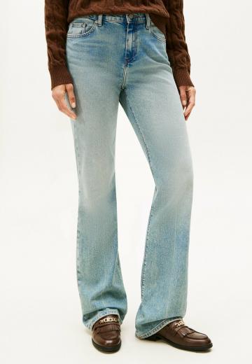 Клешеные брюки