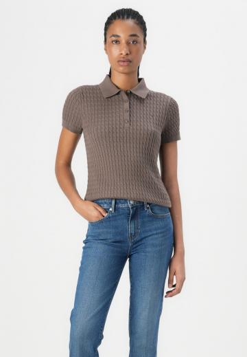 Клешеные брюки