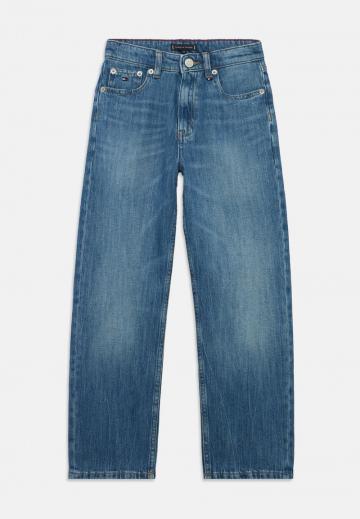 Джинсы