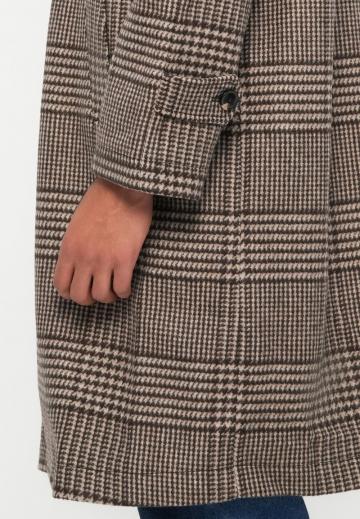 Шерстяное пальто