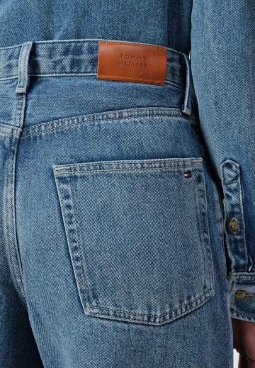 Джинсовые шорты