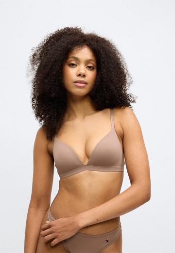 Бюстгальтер без косточек