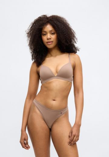 Бюстгальтер без косточек