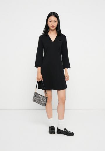 Короткое платье