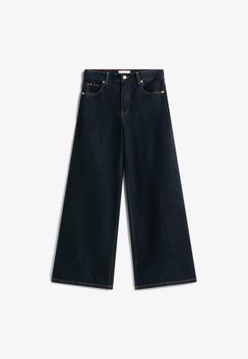 Клешеные джинсы