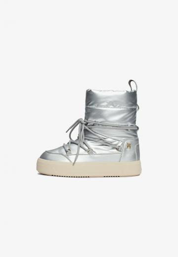 Зимние ботинки