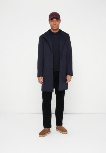 Шерстяное пальто