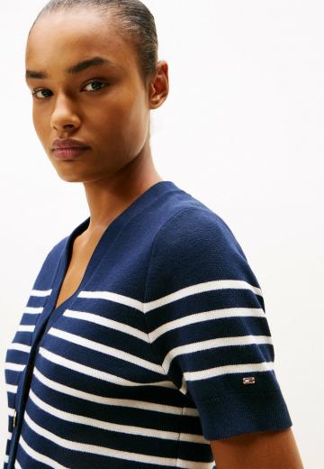 Вязаная кофта