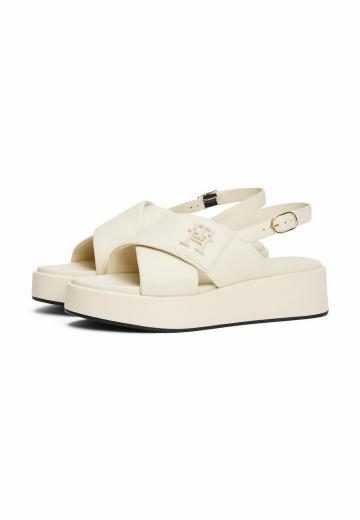 Босоножки на платформе