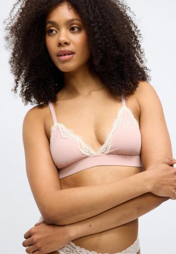 Бюстгальтер без косточек