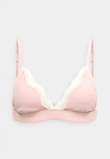 Бюстгальтер без косточек