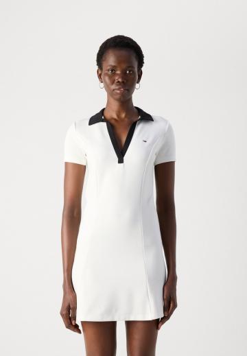 Короткое платье