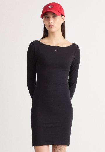 Короткое платье