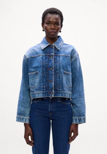 Джинсовая куртка