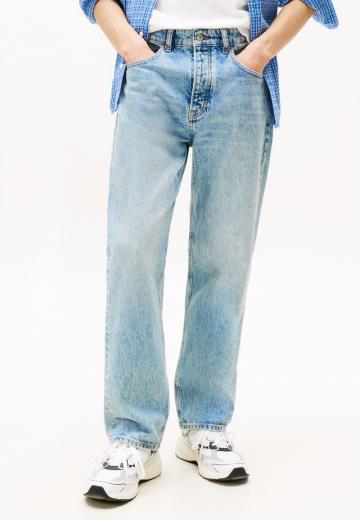 Прямые джинсы