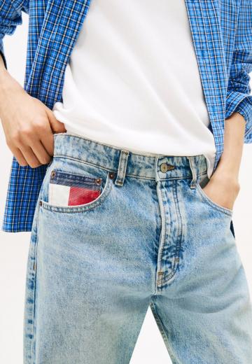 Прямые джинсы