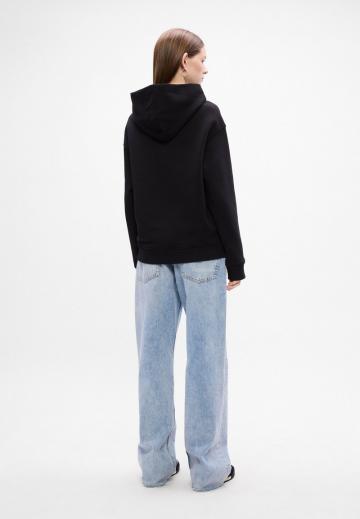 Пуловер с капюшоном