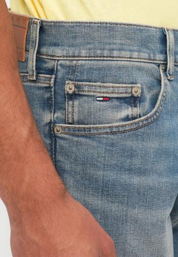 Клешеные джинсы