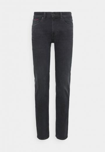 Узкие джинсы