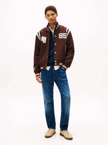 Узкие джинсы