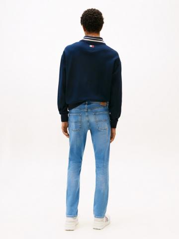 Узкие джинсы